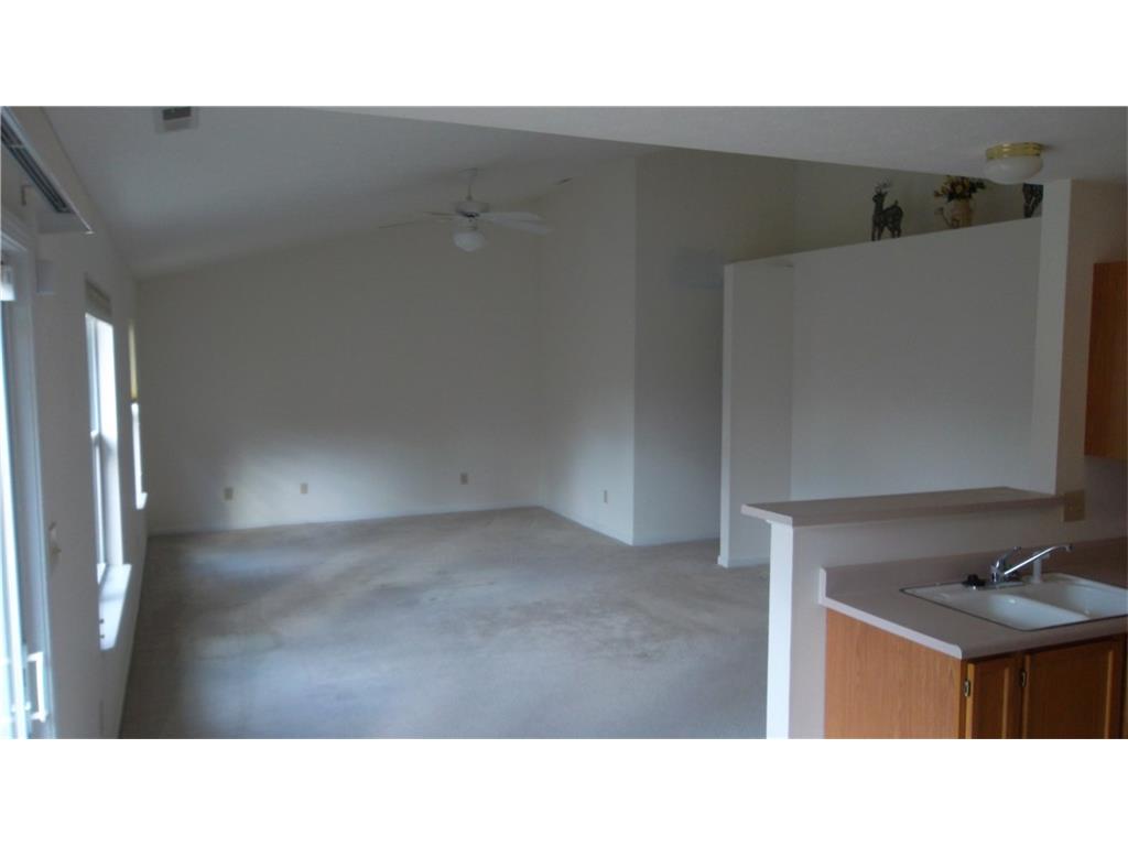 1234 Castle Dr