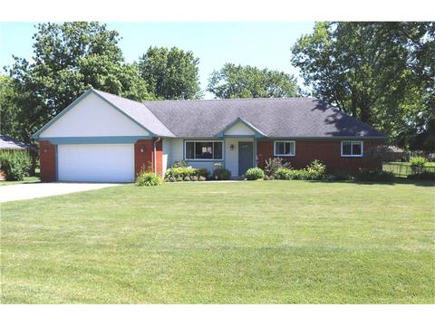 6871 Woodridge Dr