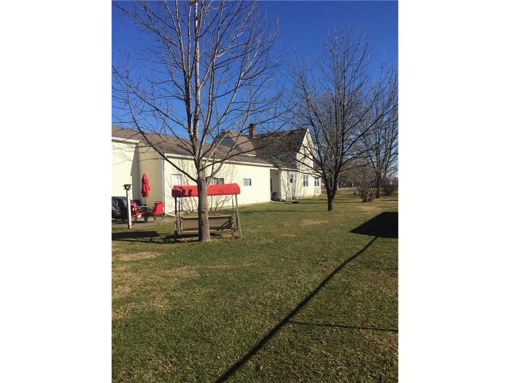 1815 Willowview Ct
