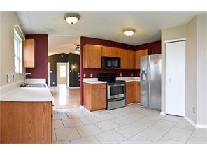 944 Streamside Dr