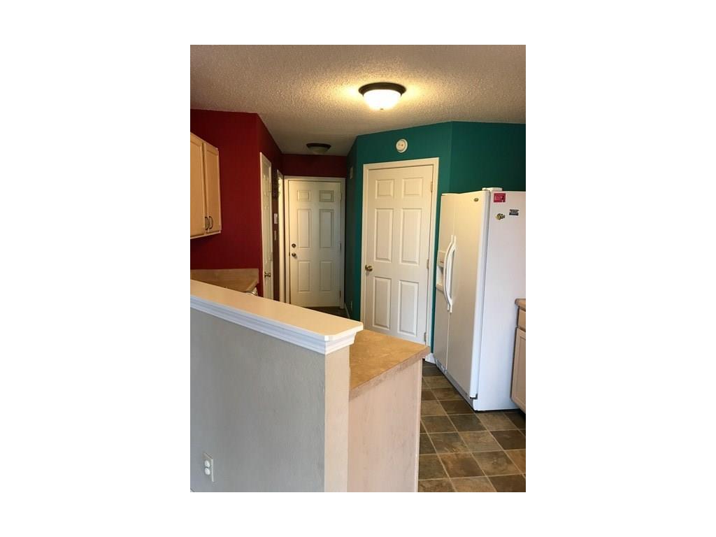 482 Van Camp Sq