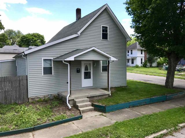 123 Wildwood Blvd
