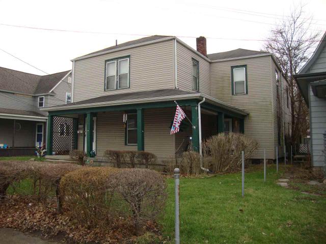 123 Wildwood Blvd