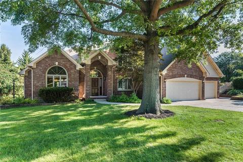 10445 N Ridgeview Dr
