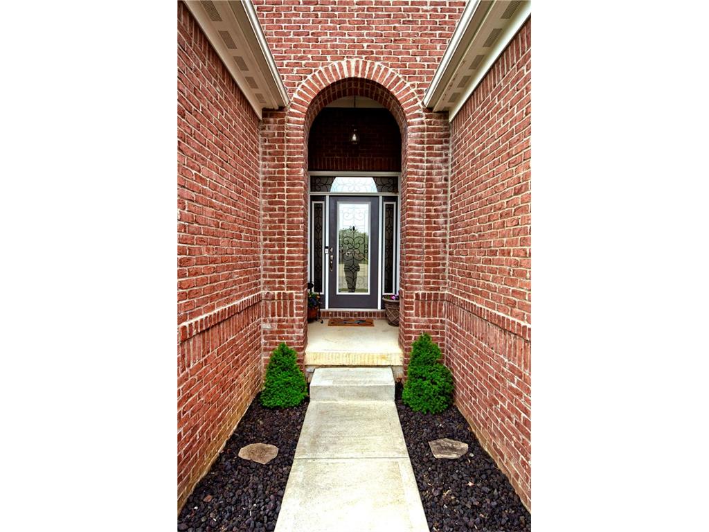 7262 Lockford Walk S