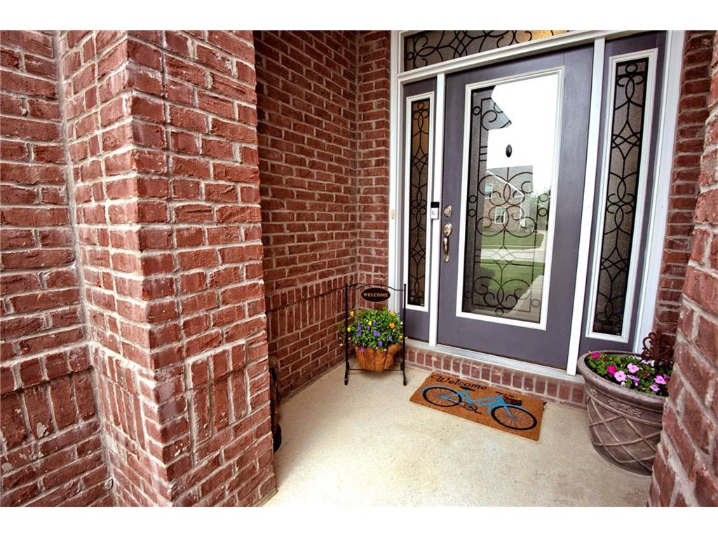 7262 Lockford Walk S