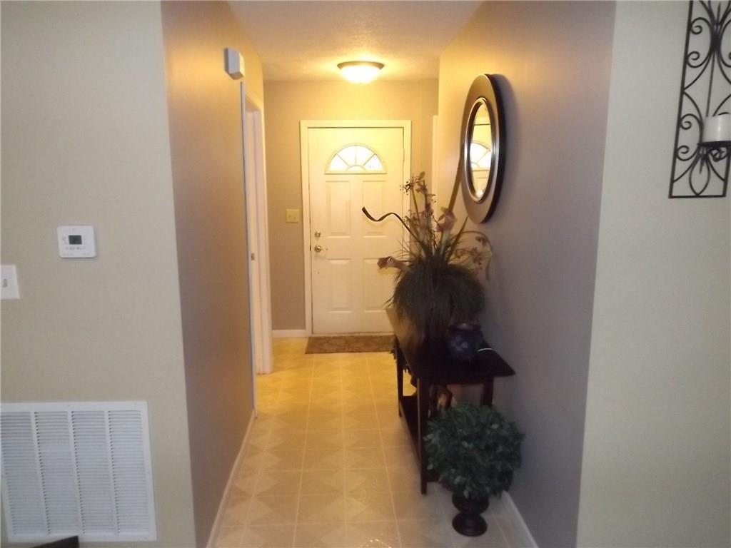 1324 Ellington Dr
