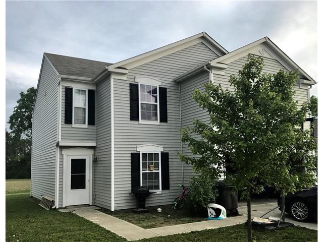 915 Eaglebrook Dr