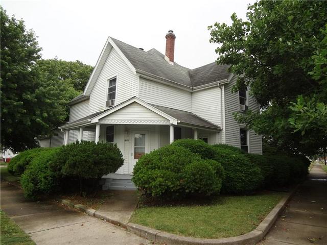 915 Eaglebrook Dr