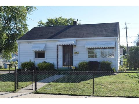 1637 E Southern Ave