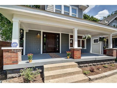 1016 E Palmer St