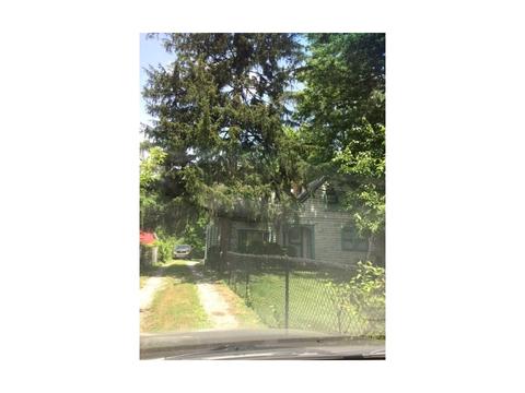 3635 Birchwood Ave