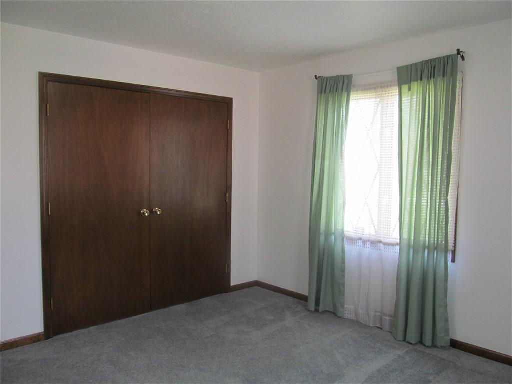 8663 Spend A Buck Dr