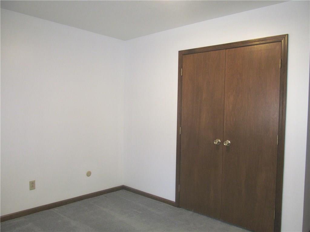 8663 Spend A Buck Dr