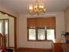 For Sale: 403 Southcreek Dr N Indianapolis, IN 46217