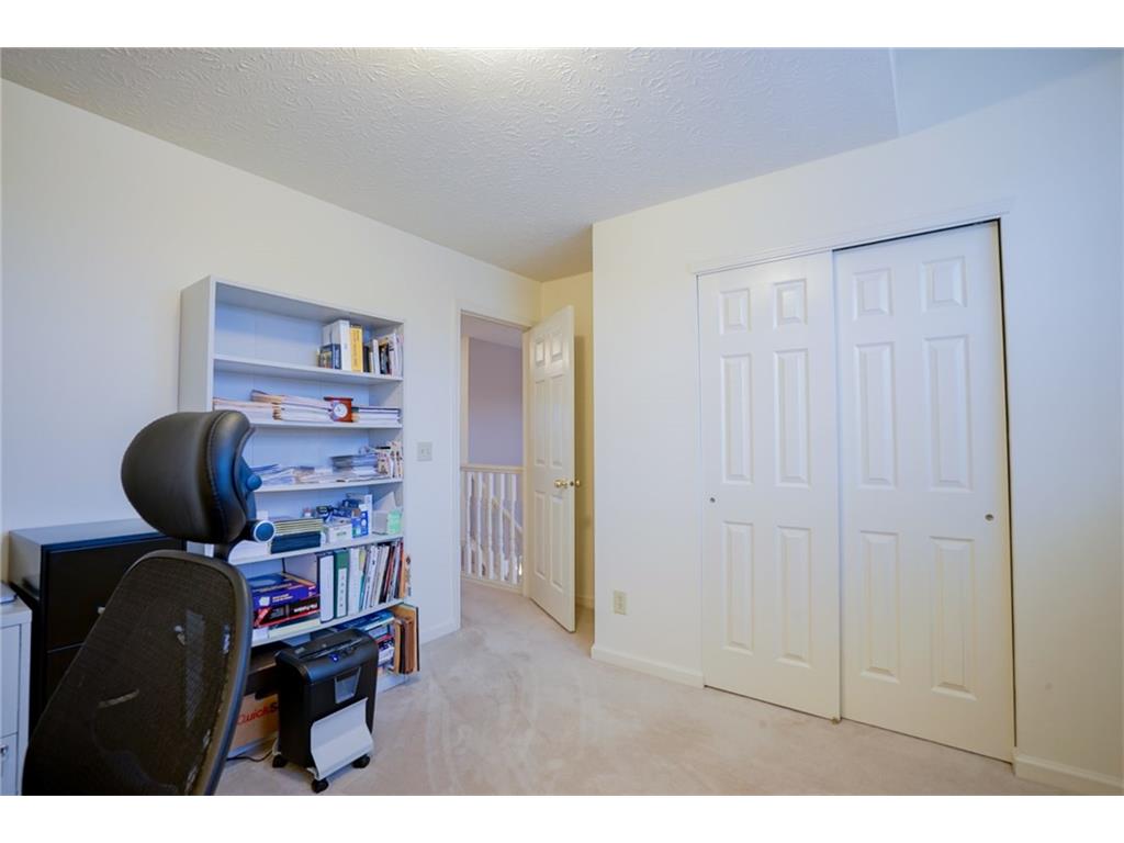 4927 Windridge Dr