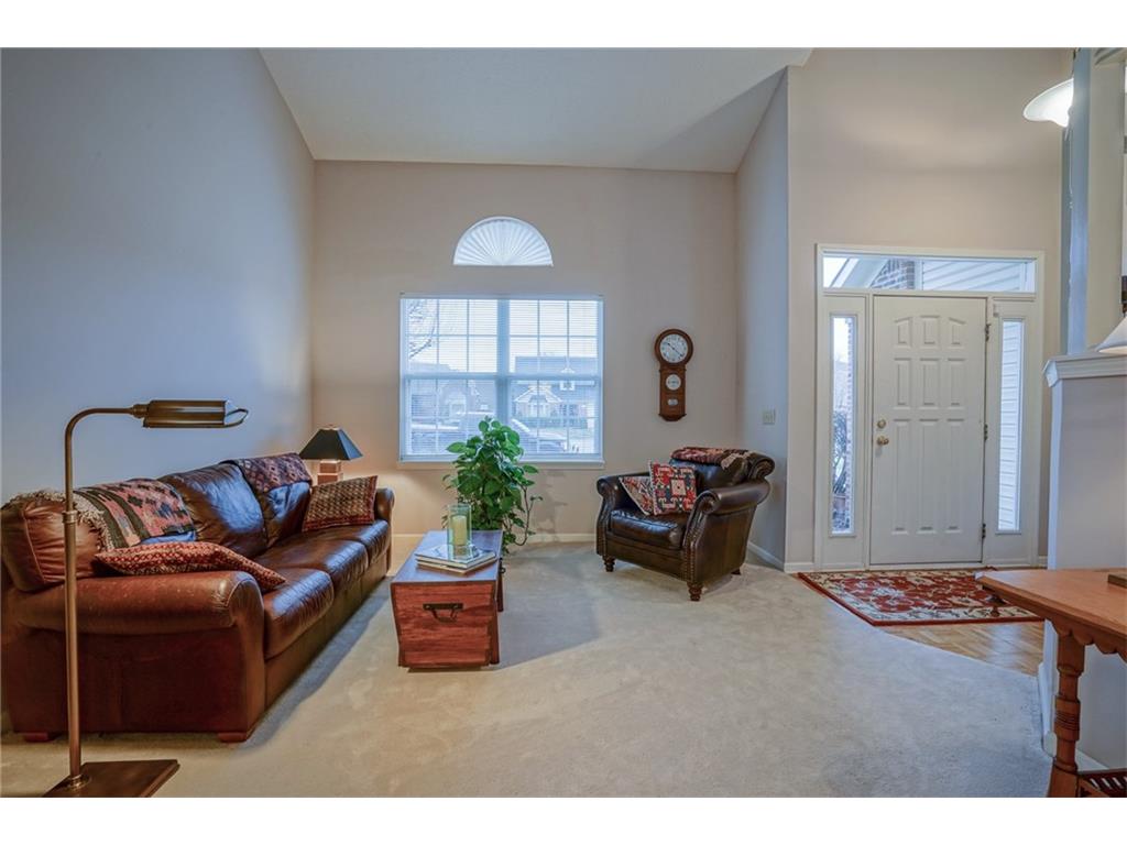 4927 Windridge Dr