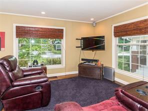For Sale: 5919 Primrose Ave Indianapolis, IN 46220