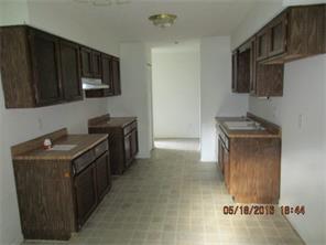 For Sale: 5515 Northport Dr Indianapolis, IN 46221
