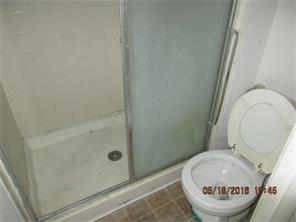 For Sale: 5515 Northport Dr Indianapolis, IN 46221