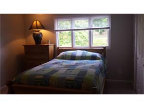 For Sale: 8048 Shorewalk Dr Indianapolis, IN 46236