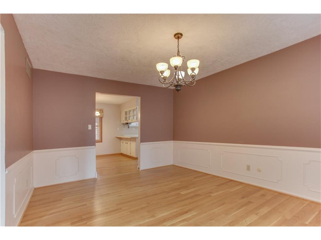 2944 Seasons Dr