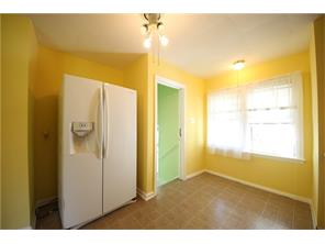 For Sale: 501 S Lynhurst Dr Indianapolis, IN 46241
