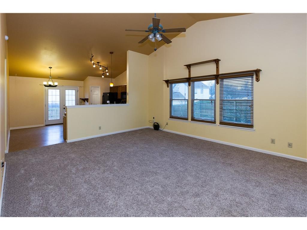 4918 Marigold Ln