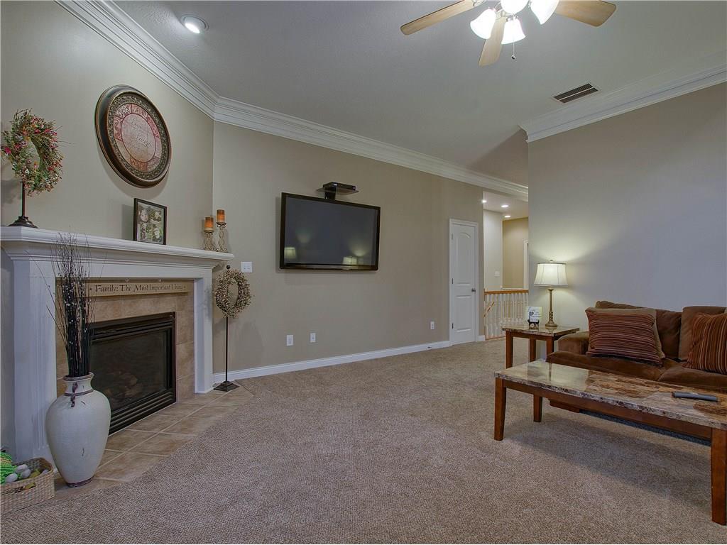 7356 Highpoint Cir