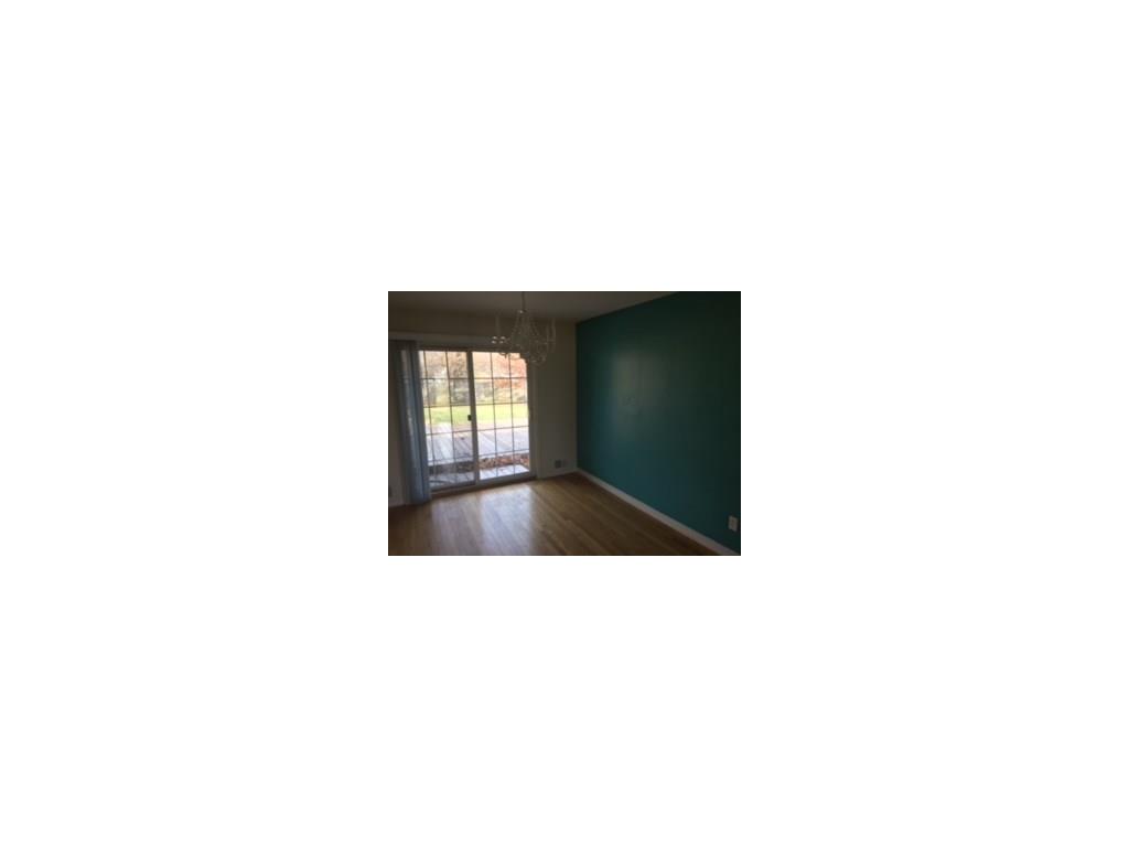 2013 E 54th St