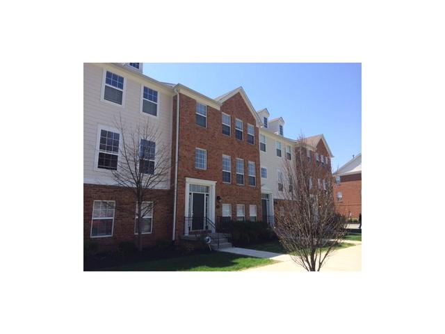 2013 E 54th St