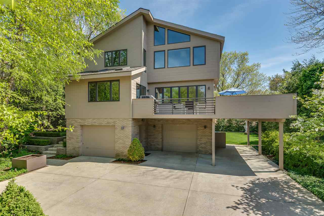For Sale: 3731 Michiana Dr Michigan City, IN 46360
