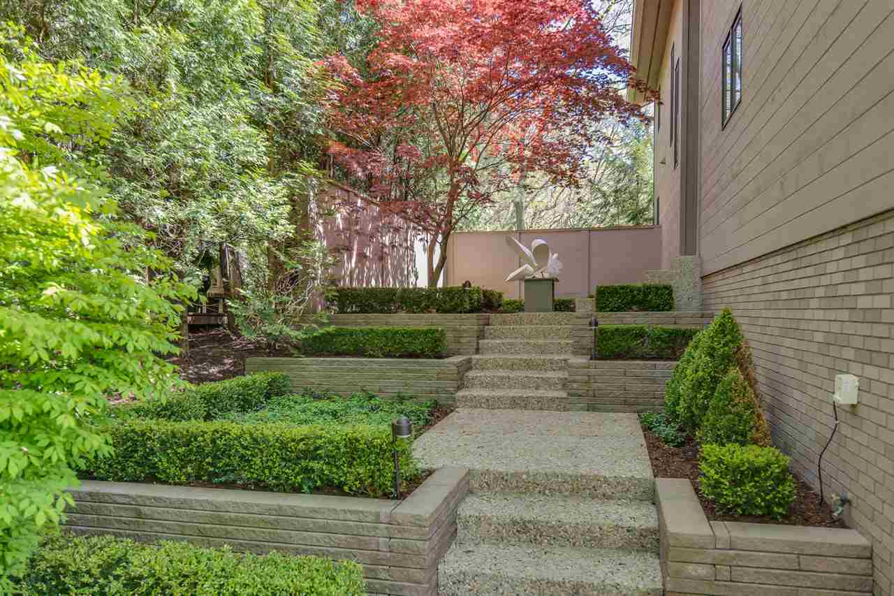 For Sale: 3731 Michiana Dr Michigan City, IN 46360