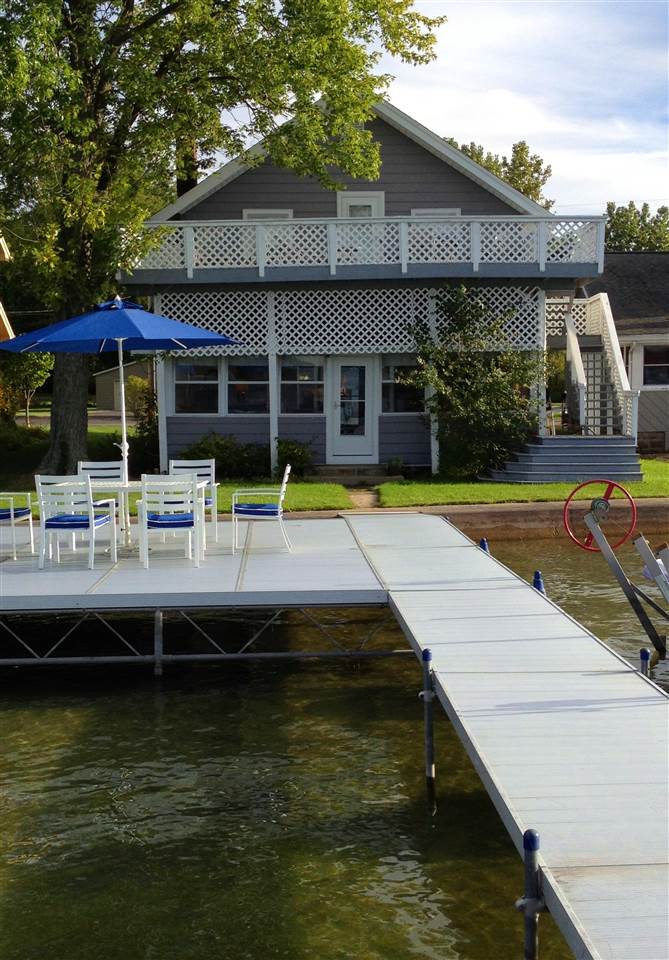 For Sale: 1034 West Shr Culver, IN 46511
