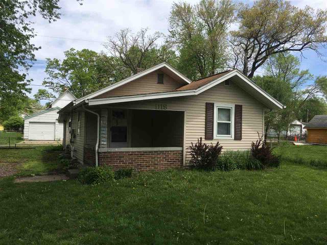 1327 Cedar