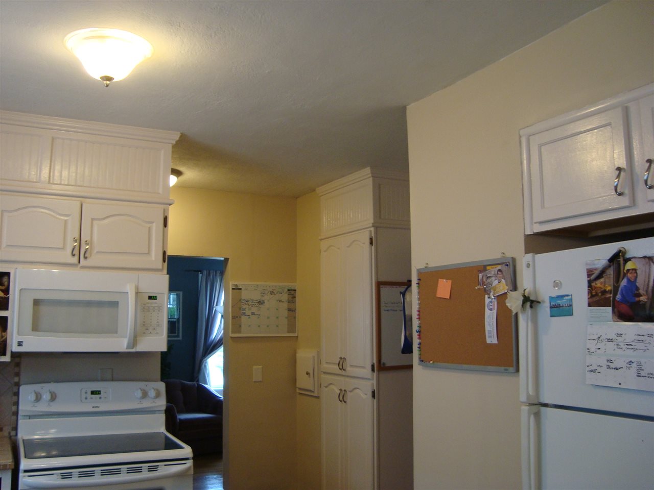 For Sale: 227 W Cleveland Ave Elkhart, IN 46514