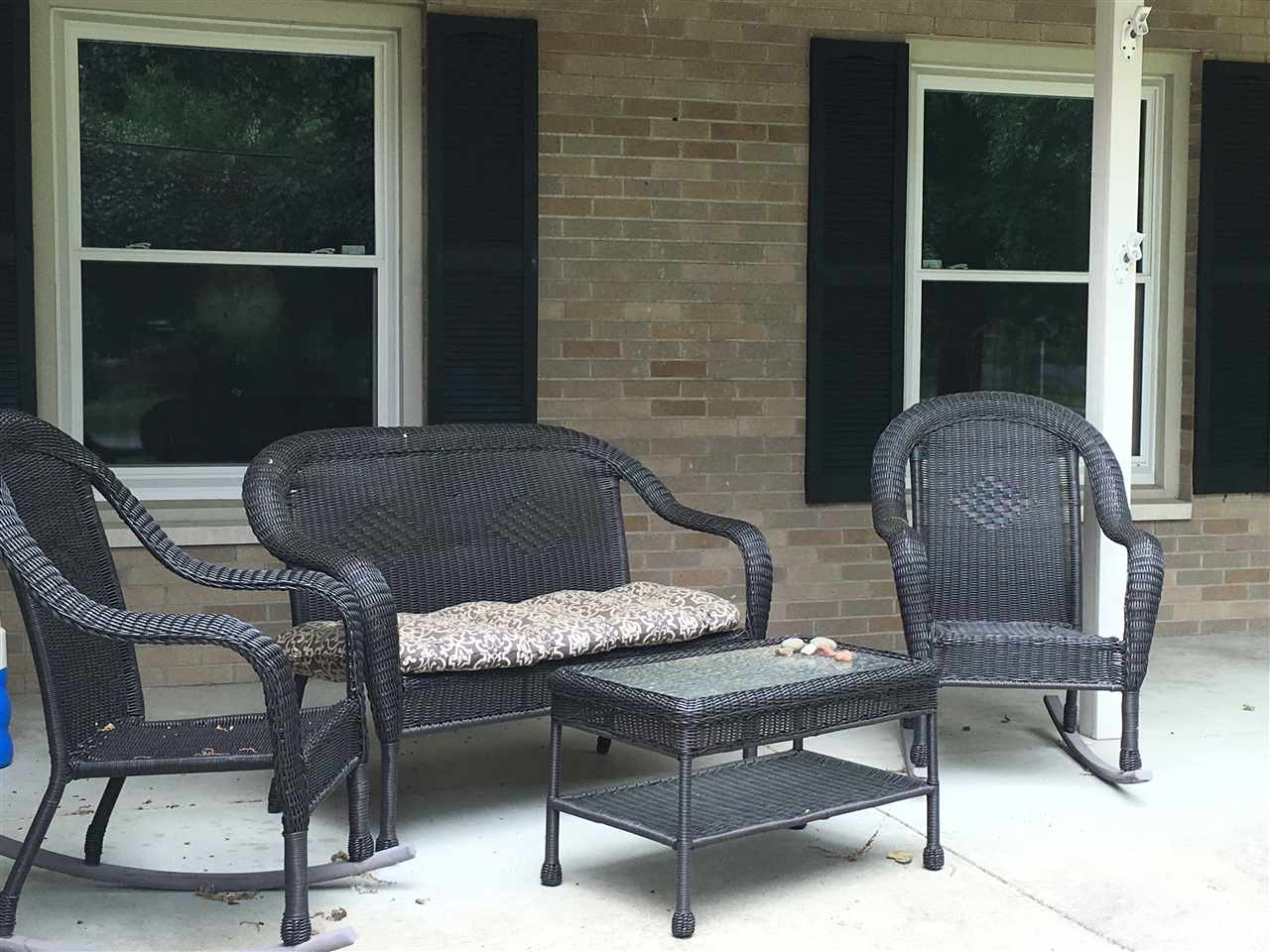 For Sale: 2424 Broadmoor Elkhart, IN 46514