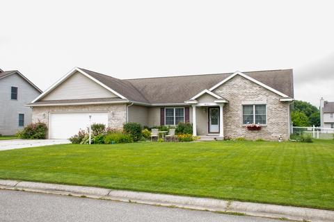 58998 Crestview Dr