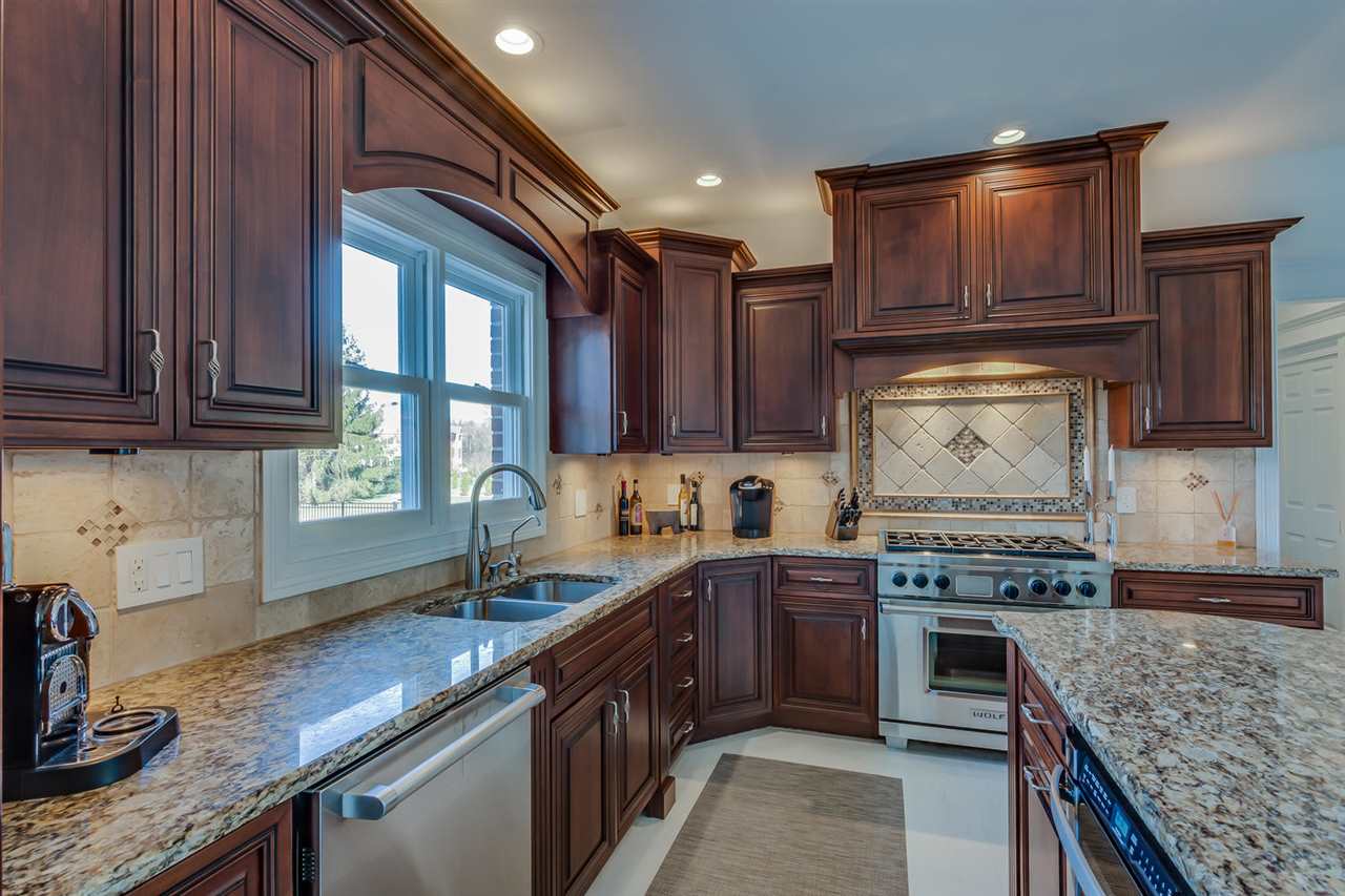 51625 Meadow Pointe
