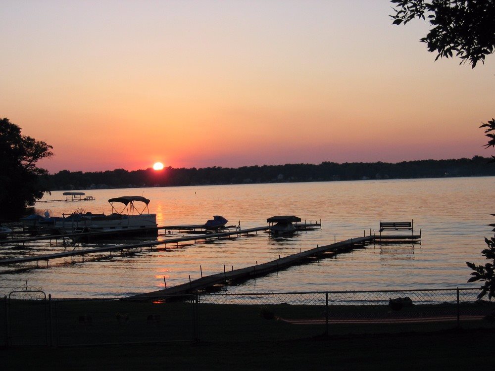 For Sale: 2935 S County Road 210 Knox, IN 46534