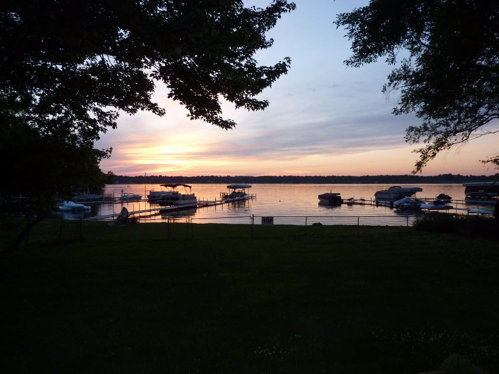 For Sale: 2935 S County Road 210 Knox, IN 46534