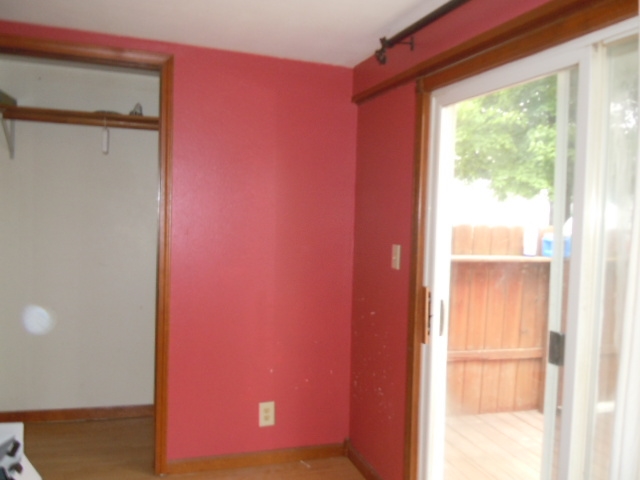 For Sale: 209 E Lincoln St Millersburg, IN 46543