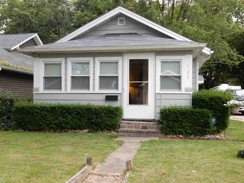 127 Lawndale Ave