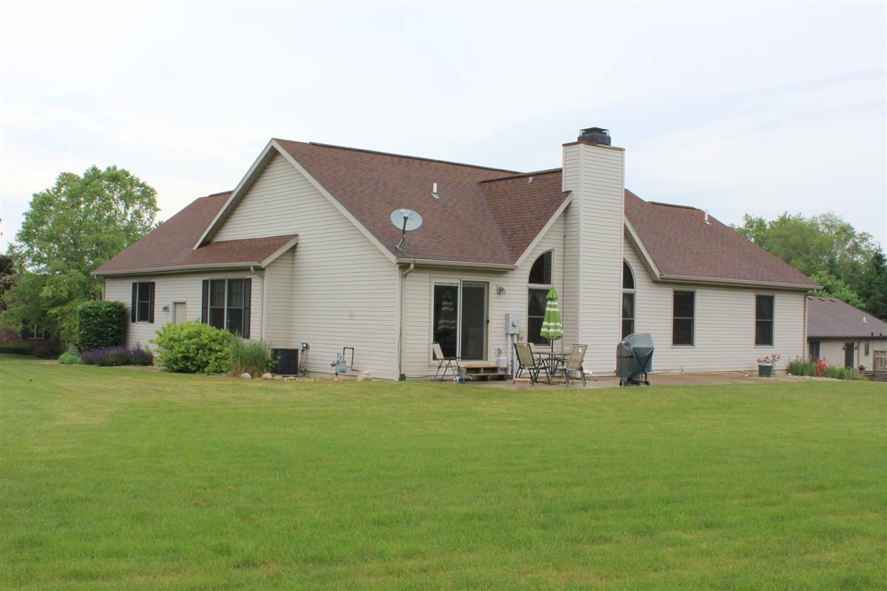 For Sale: 12355 Diamond Dr Plymouth, IN 46563