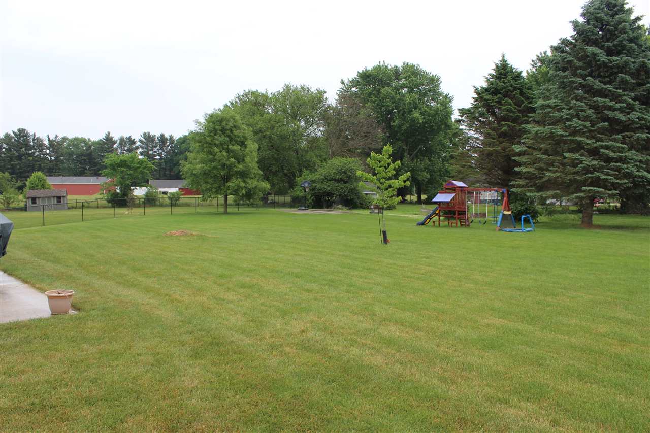 For Sale: 12355 Diamond Dr Plymouth, IN 46563
