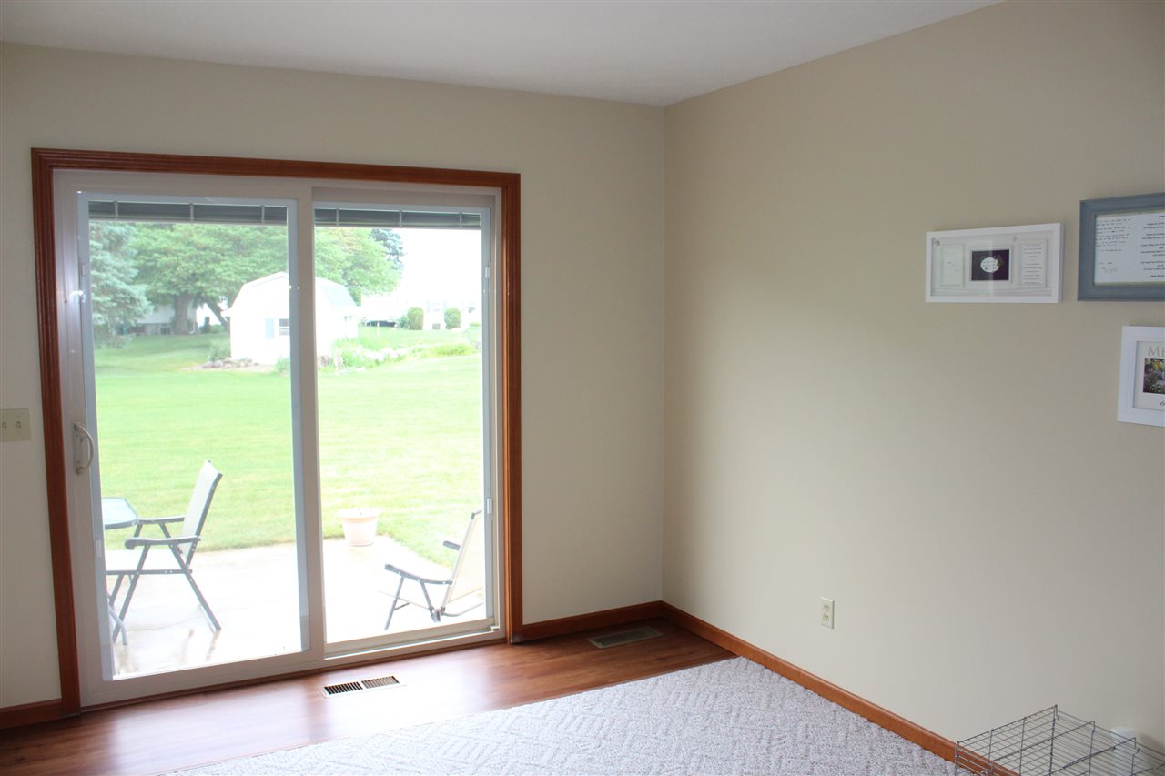 For Sale: 12355 Diamond Dr Plymouth, IN 46563