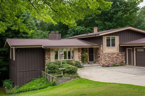 1103 Willow Bridge Ln