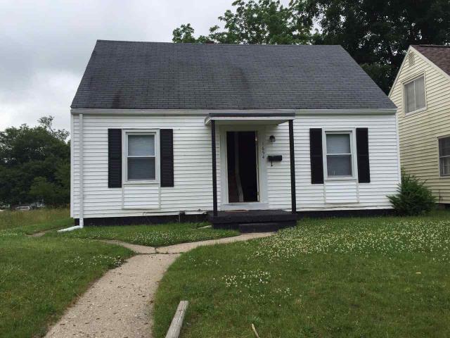 1911 Bergan St
