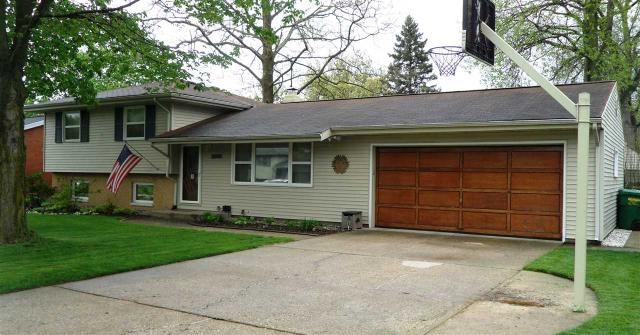 820 Lindenwood