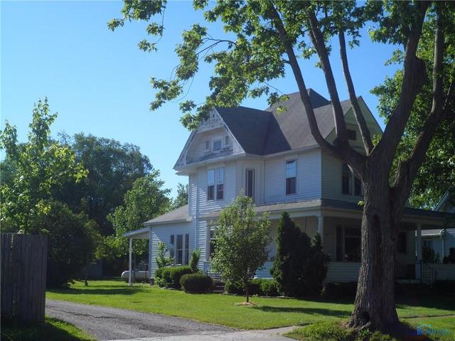 334 E Burr Oak St